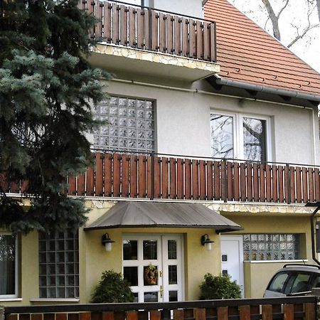 Gödöllő赫吉耶斯温德加兹旅馆住宿加早餐旅馆 外观 照片